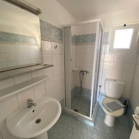 Elpis Guest house 3*