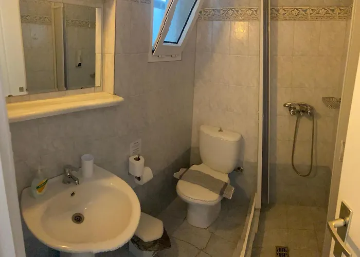 ゲストハウス Elpis 3*