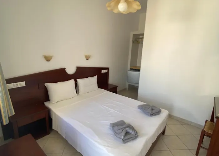 ゲストハウス Elpis 3*